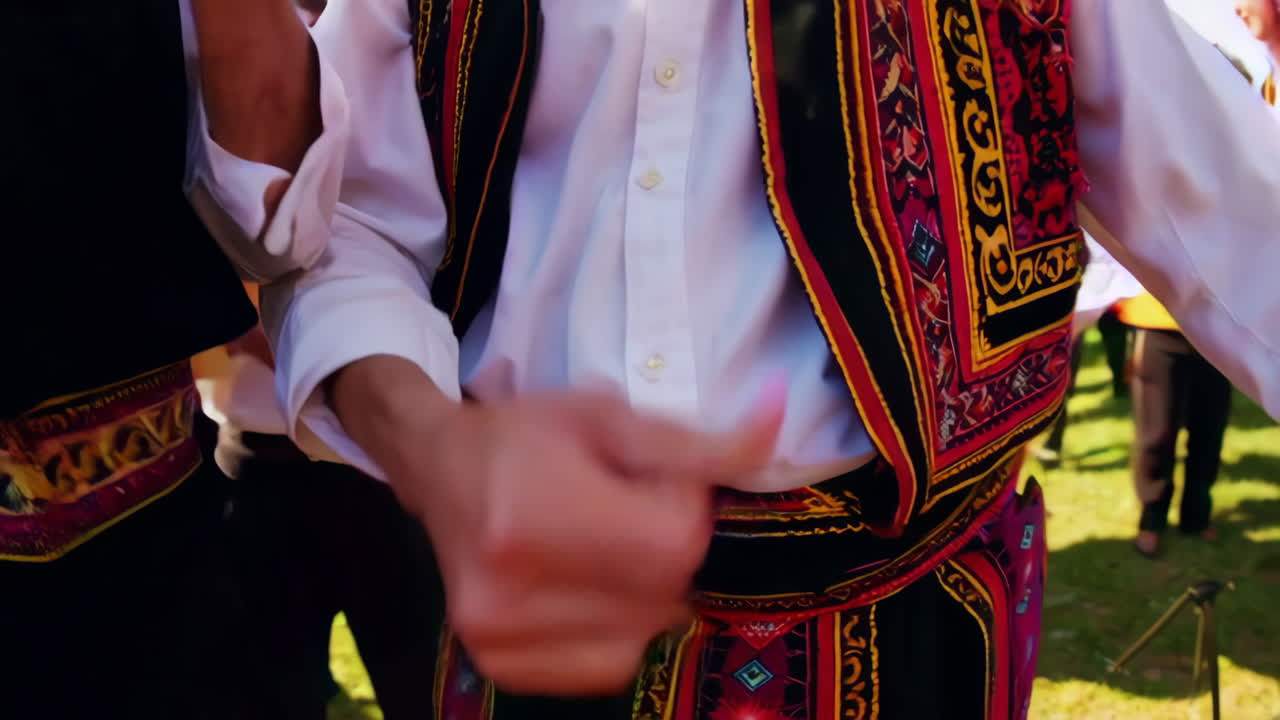 전통 민속 춤 공연