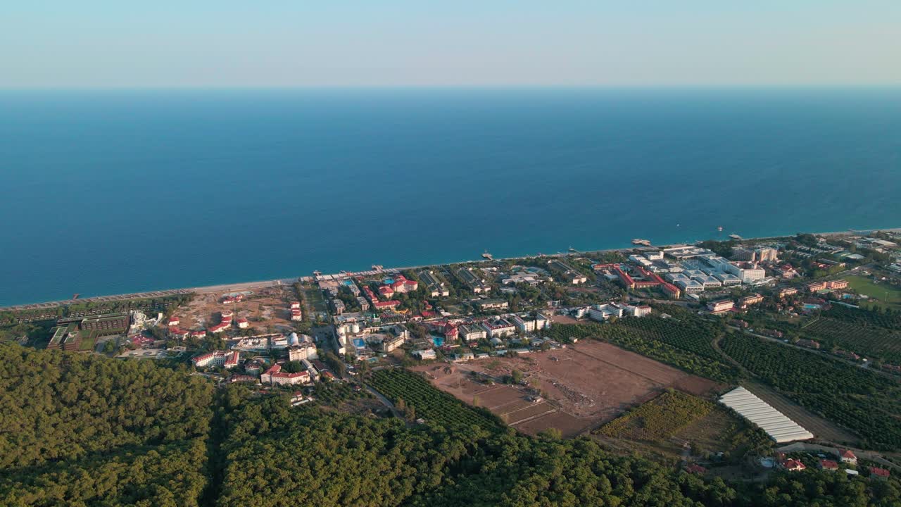 imágenes aéreas de drones 4k de kemer, antalya, turquía