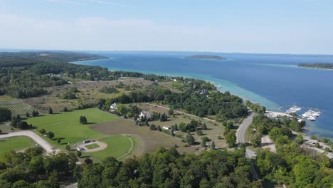 Old-Mission-Peninsula-with-farms-and-vineyards,-aerial-drone-view