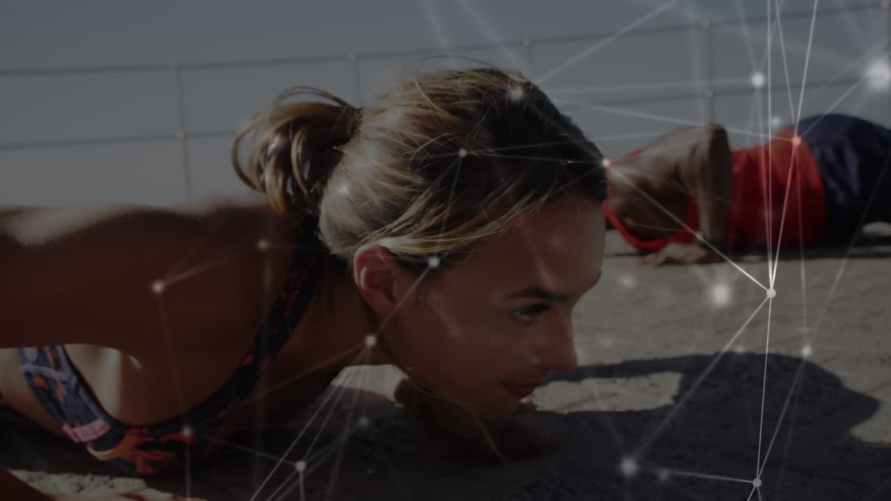 animación de la red de conexiones sobre mujeres y hombres que hacen ejercicio al aire libre