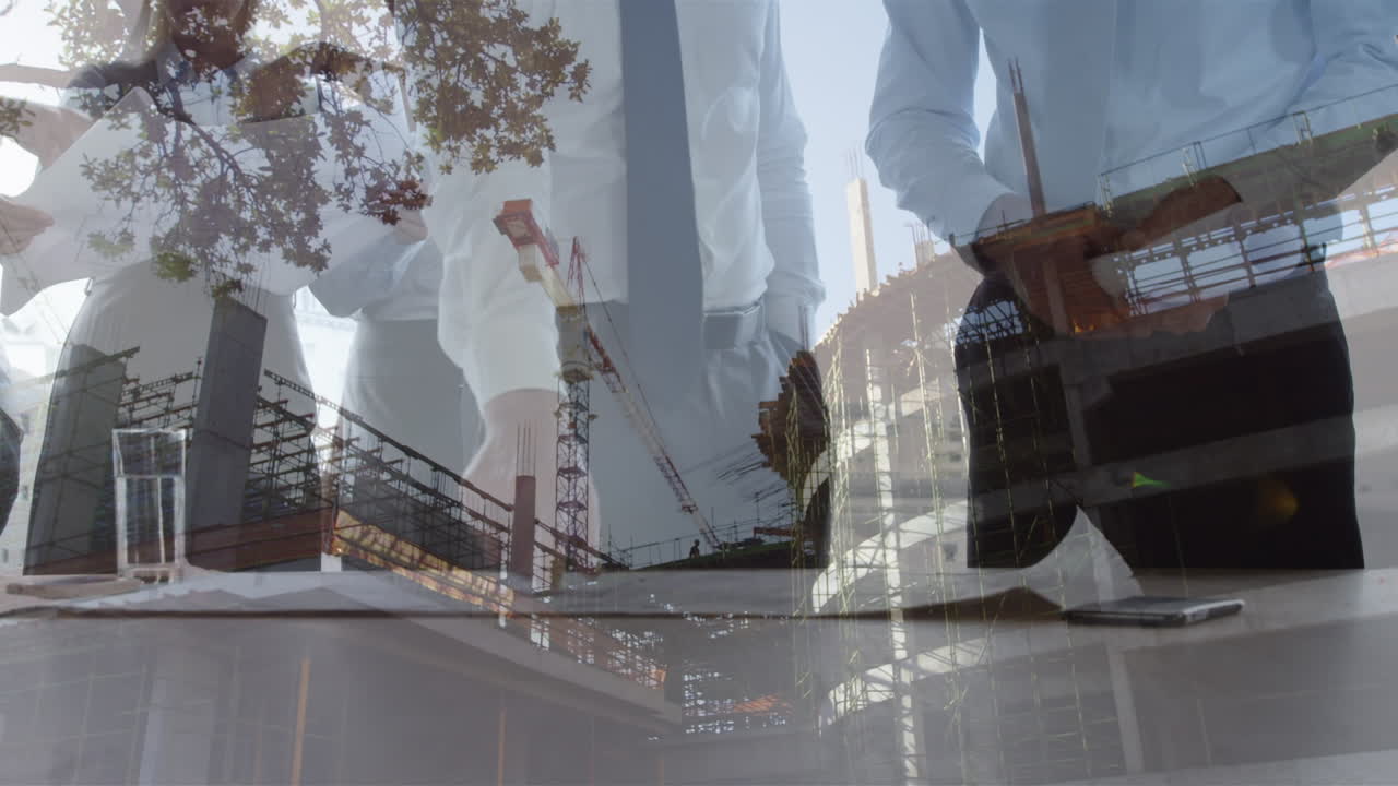 건설 현장에서 다양한 사업가들의 애니메이션