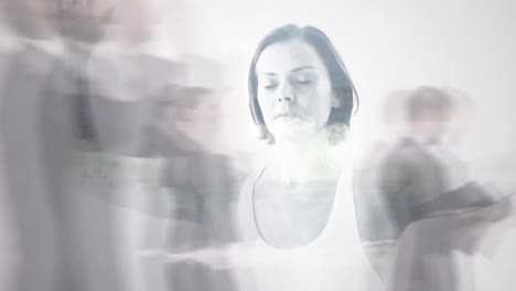 animación de personas caminando sobre una mujer caucásica practicando yoga y meditando