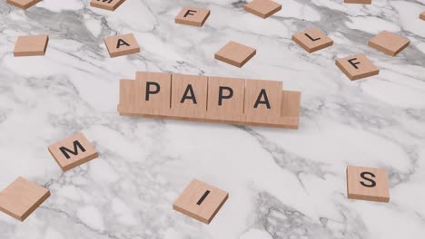 Papa-Wort-Auf-Scrabble