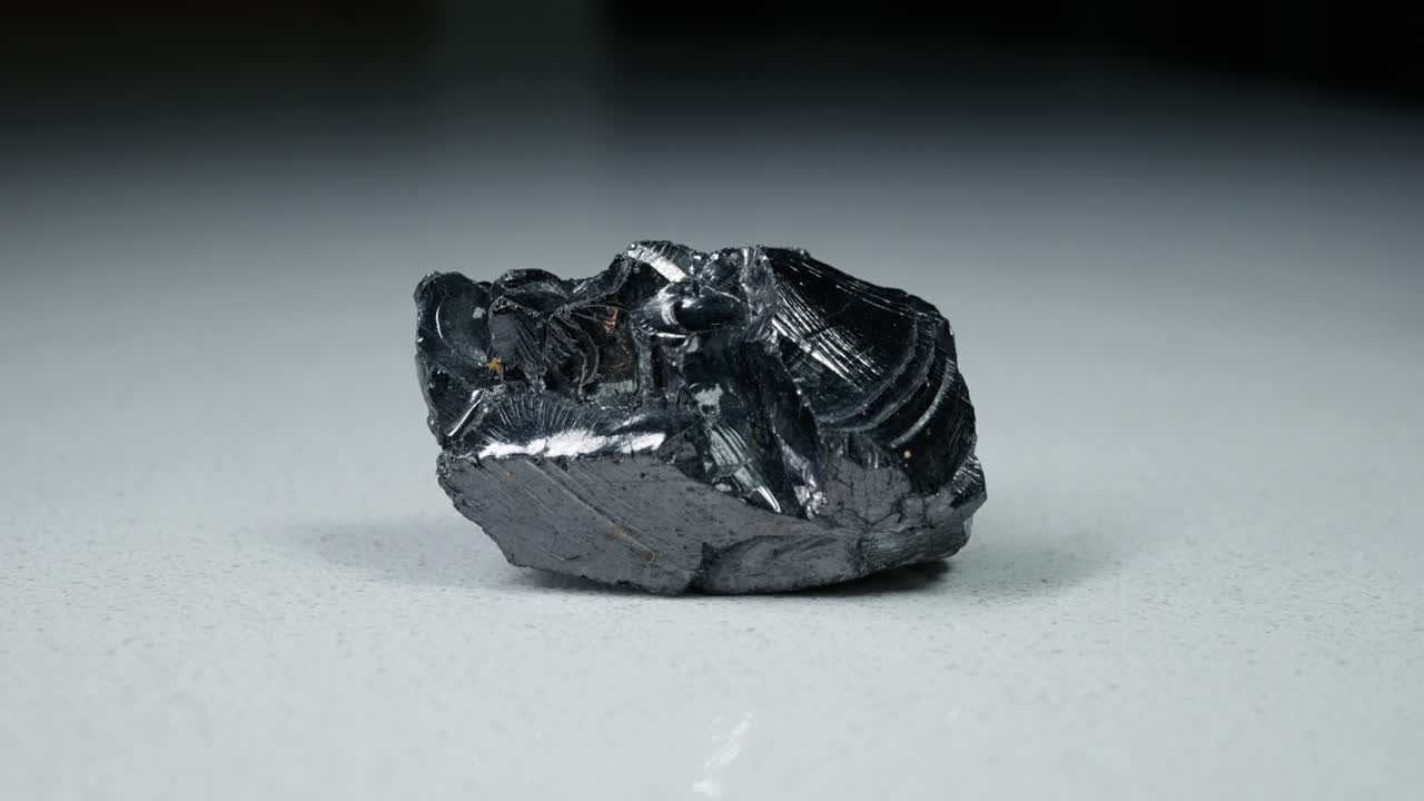 4k 30p Russian Elite Shungite Crystal Stone