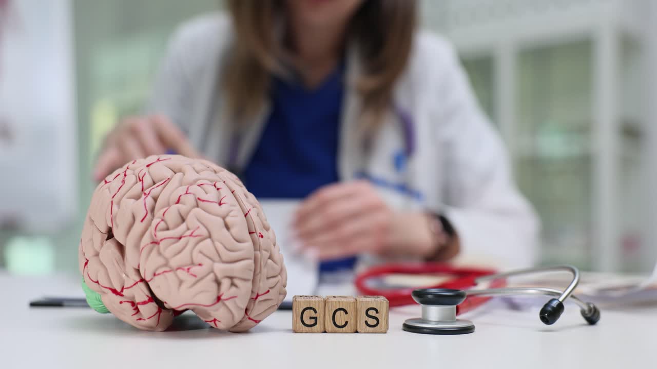 Medical Examination with Brain Model and GCS Blocks