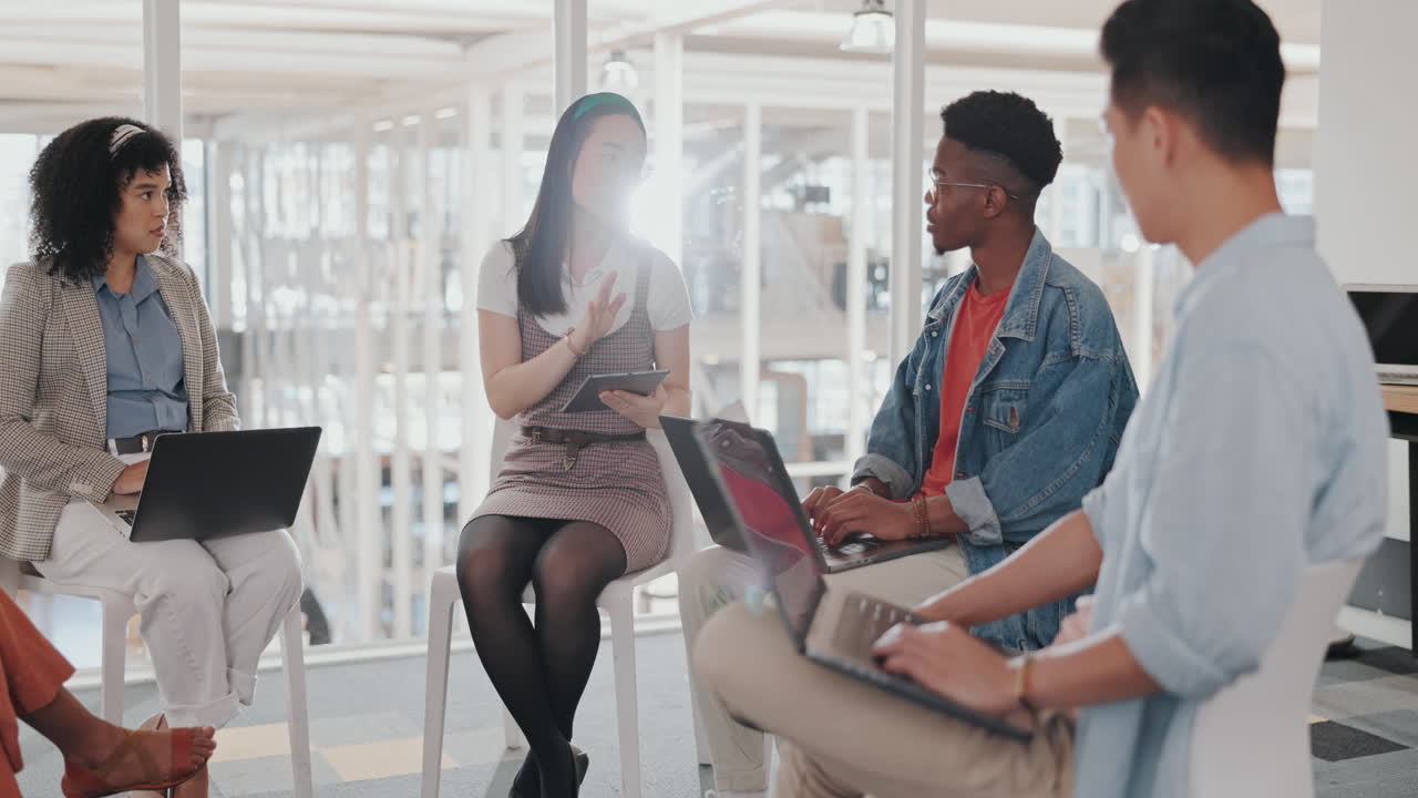 gente de negocios, reuniones de inicio