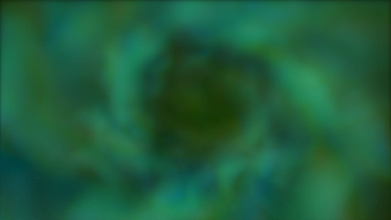 nube verde brillante en el cielo oscuro