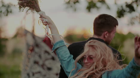 energetic couple dancing in dusk outdoors 4