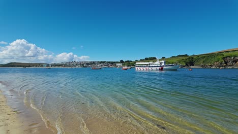 pan from daymer bay towards padstow, cornwall, uk