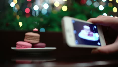 Taking-a-picture-of-macaroons