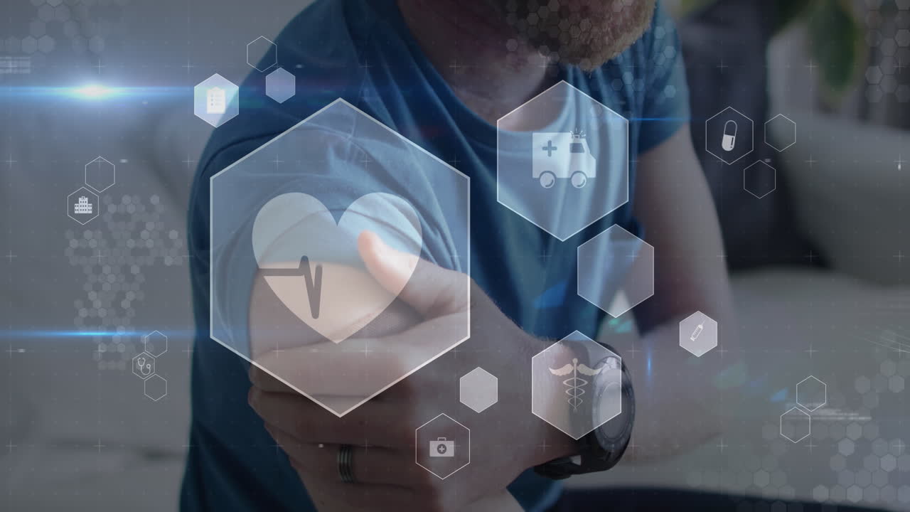 디지털 아이콘의 애니메이션 데이터 프로세싱 백인 남자의 팔을 마사지