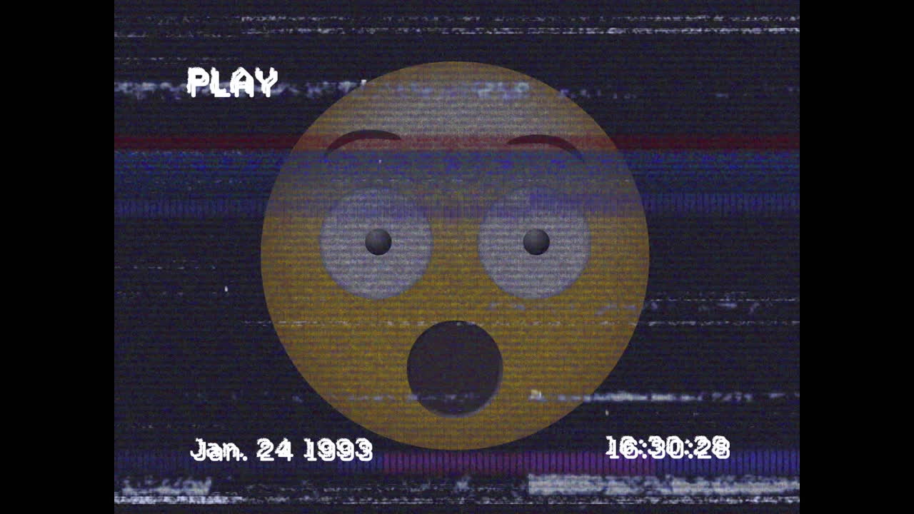 animación digital de vhs efecto de fallo sobre emoji de cara sorprendida contra un fondo negro