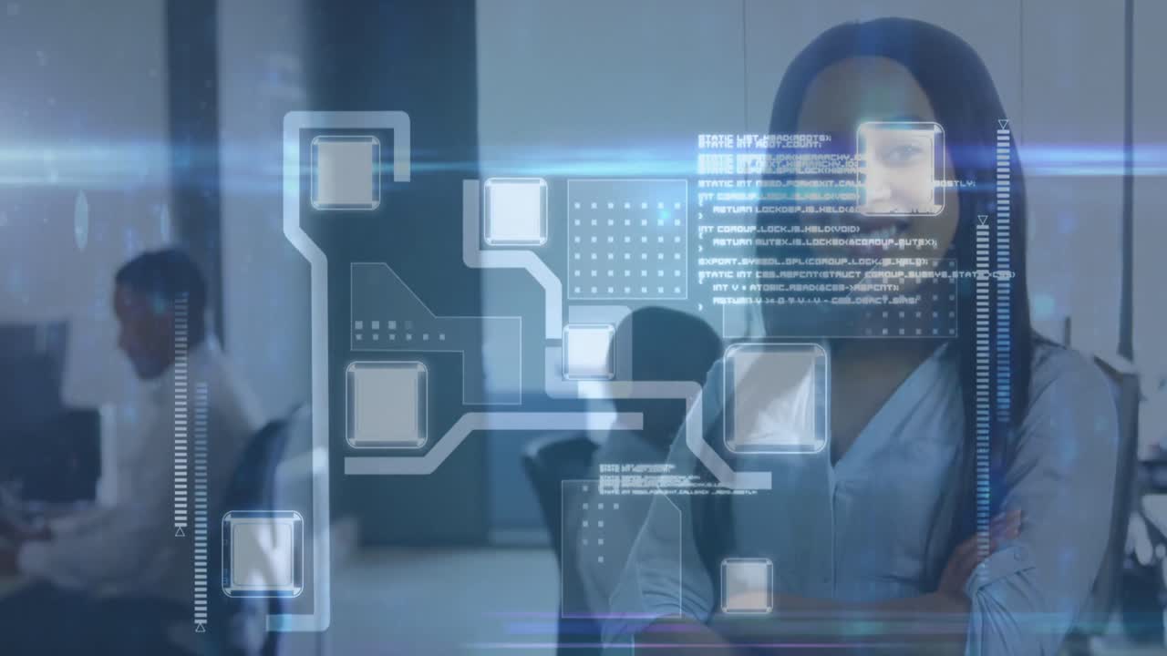animación de circuitos integrados y procesamiento de datos sobre feliz mujer de negocios afroamericana