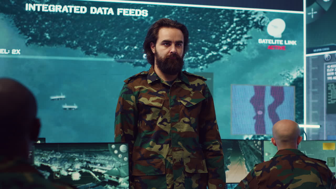 teniente mostrando el símbolo de saludo solemne frente al mayor general