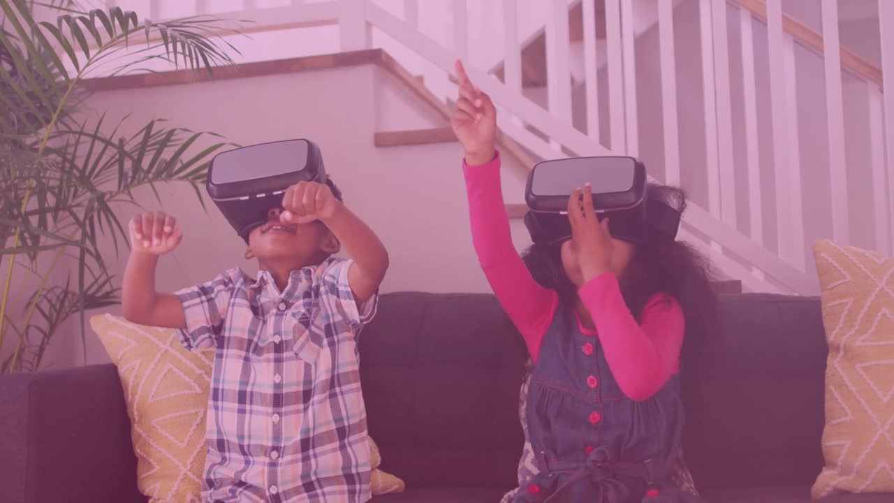 animación de hermanos afroamericanos sonrientes que usan auriculares vr