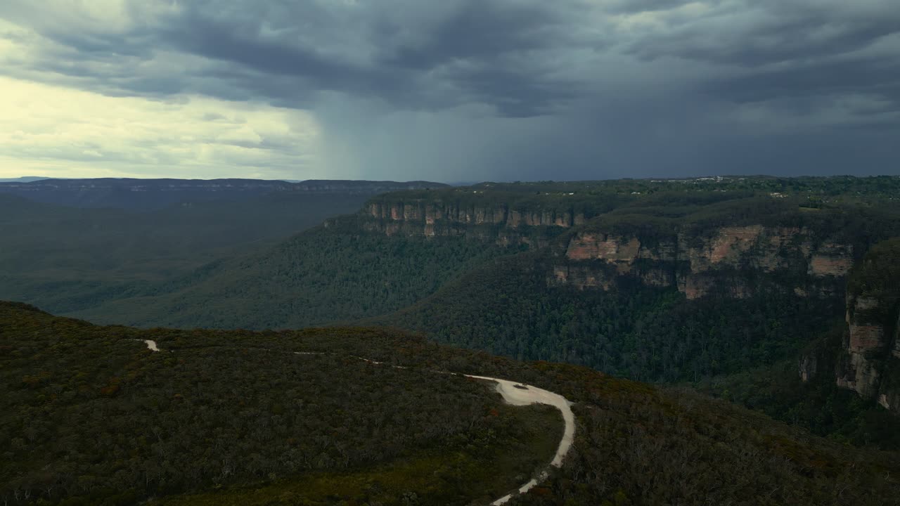 parque nacional de las montañas azules selva selva tropical bosque de árboles de goma cerca de sydney, australia