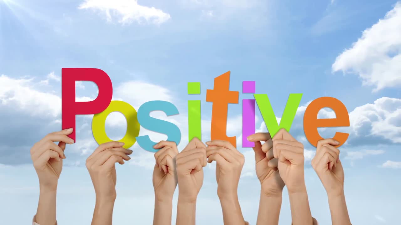 긍정적 인 손을 들고