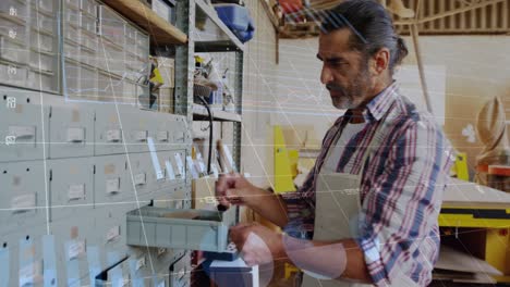animación de procesamiento de datos sobre carpintero caucásico que trabaja en el taller