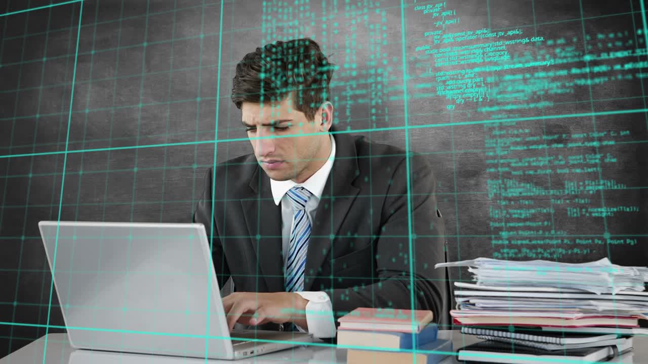 Animation af databehandling over kaukasisk forretningsmand, der bruger bærbar computer