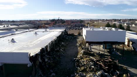 Destrucción-De-Un-Centro-Comercial-En-Greeley-Colorado