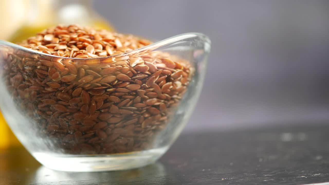 Flaxseed in a bowl