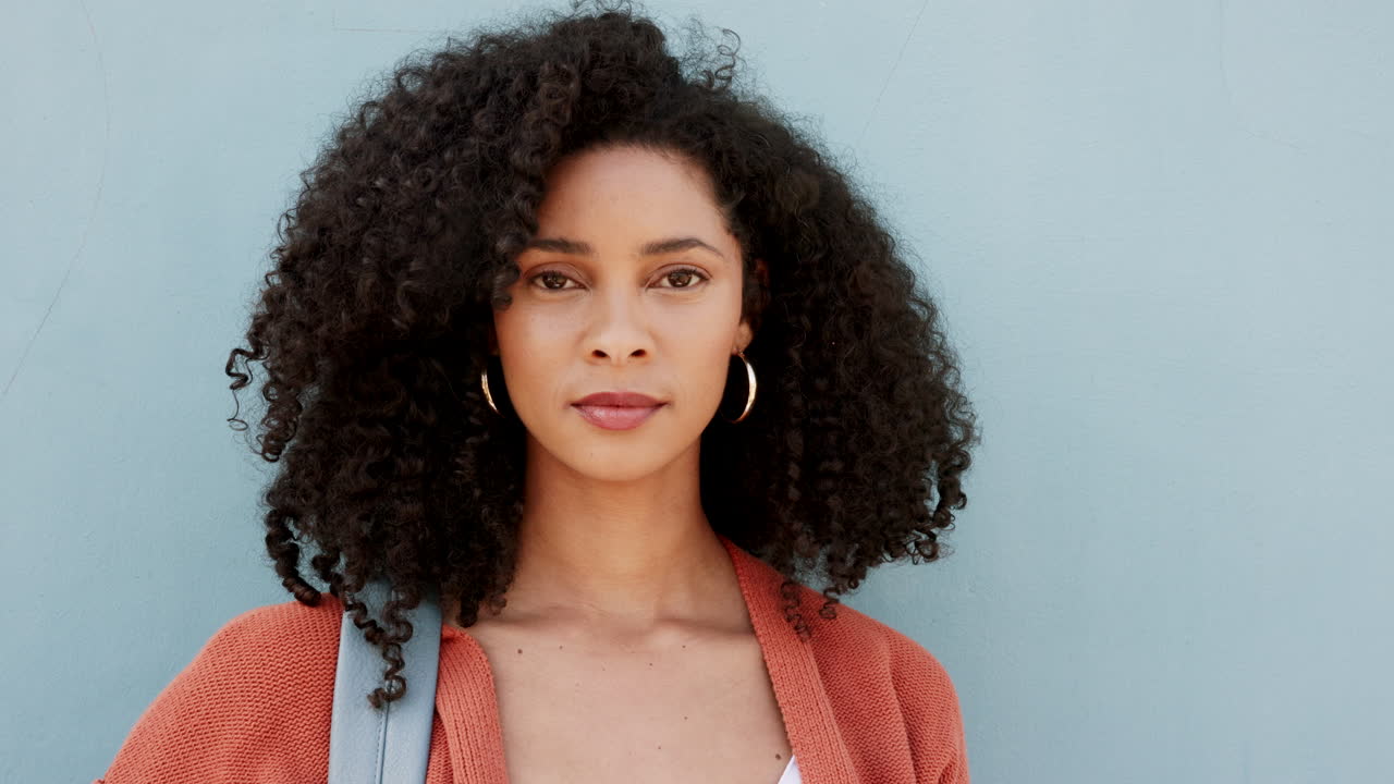 retrato de una estudiante universitaria y una estudiante universitaria