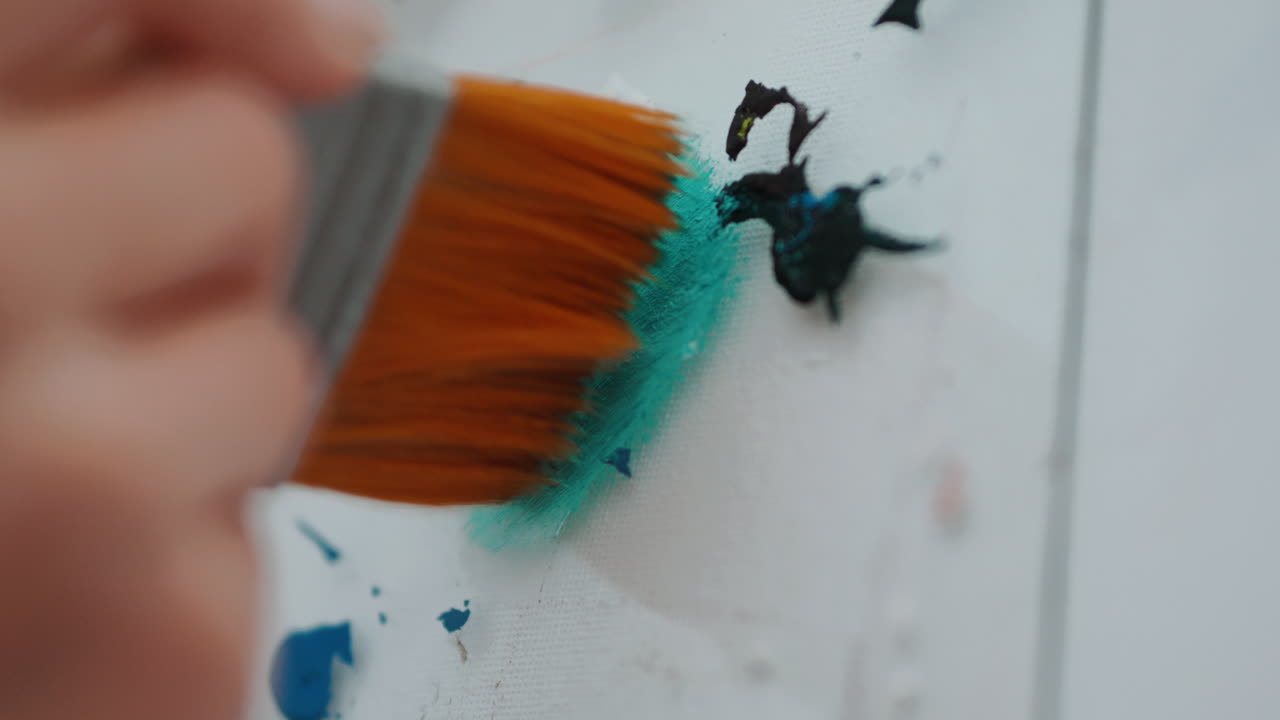 진행 중인 페인팅