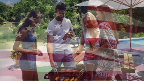 animación de la bandera estadounidense, hombre caucásico colocando rompecabezas, amigos diversos hablando sosteniendo bebidas