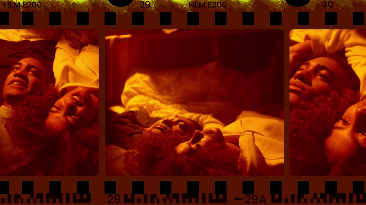 Full Screen Film Frames 08.zip