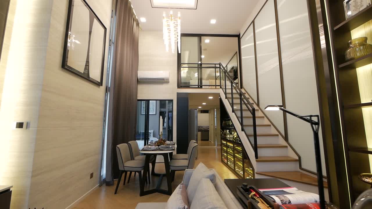 Presentazione Decorazione: Appartamento Duplex di Lusso