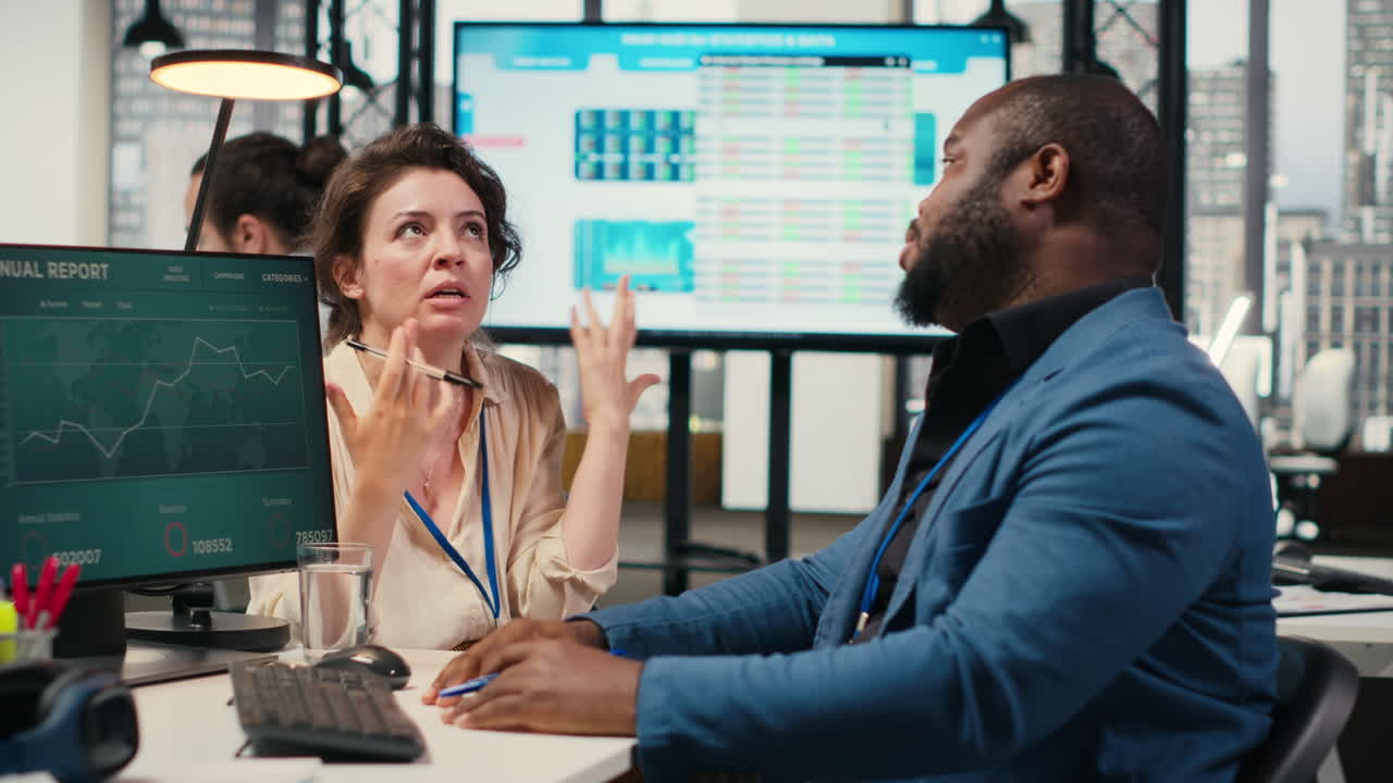 Vertical Video Woman team leader being exasperated due to work pressure and chaos