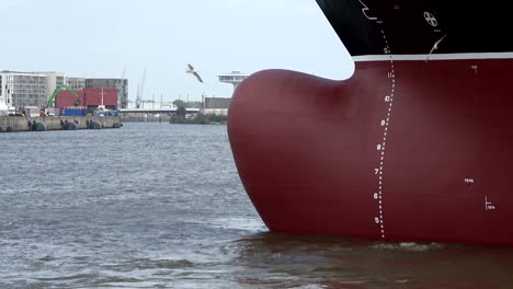 culbous bow from container vessel, harbour of hamburg, ram protection, rammschutz, 4k