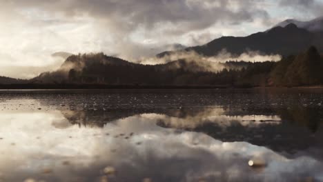 Misty-mountains-calm-ocean