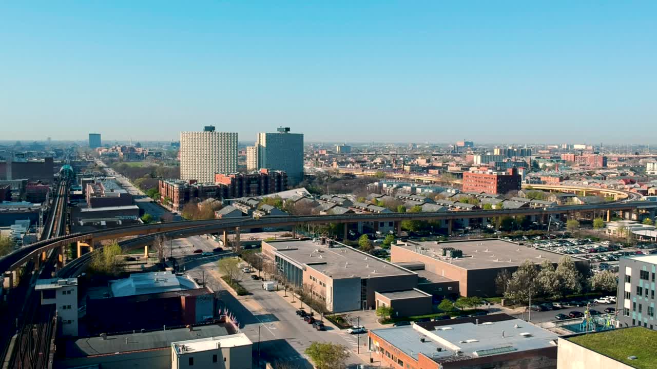 Widok z lotu ptaka na system metra w Chicago, ukazujący południową część Chicago.