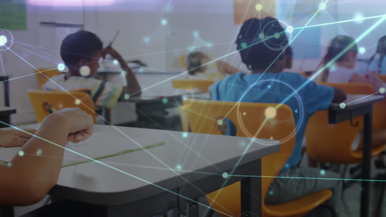 animación de la red de conexiones entre diversos escolares que aprenden en el aula