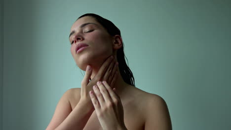 masaje cara y cuello
