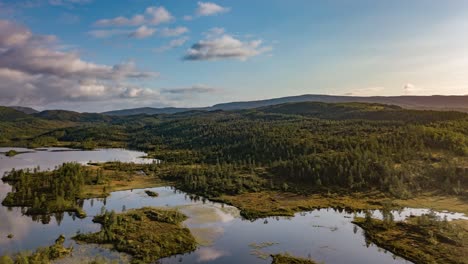 vista aérea del lago graurvatnet