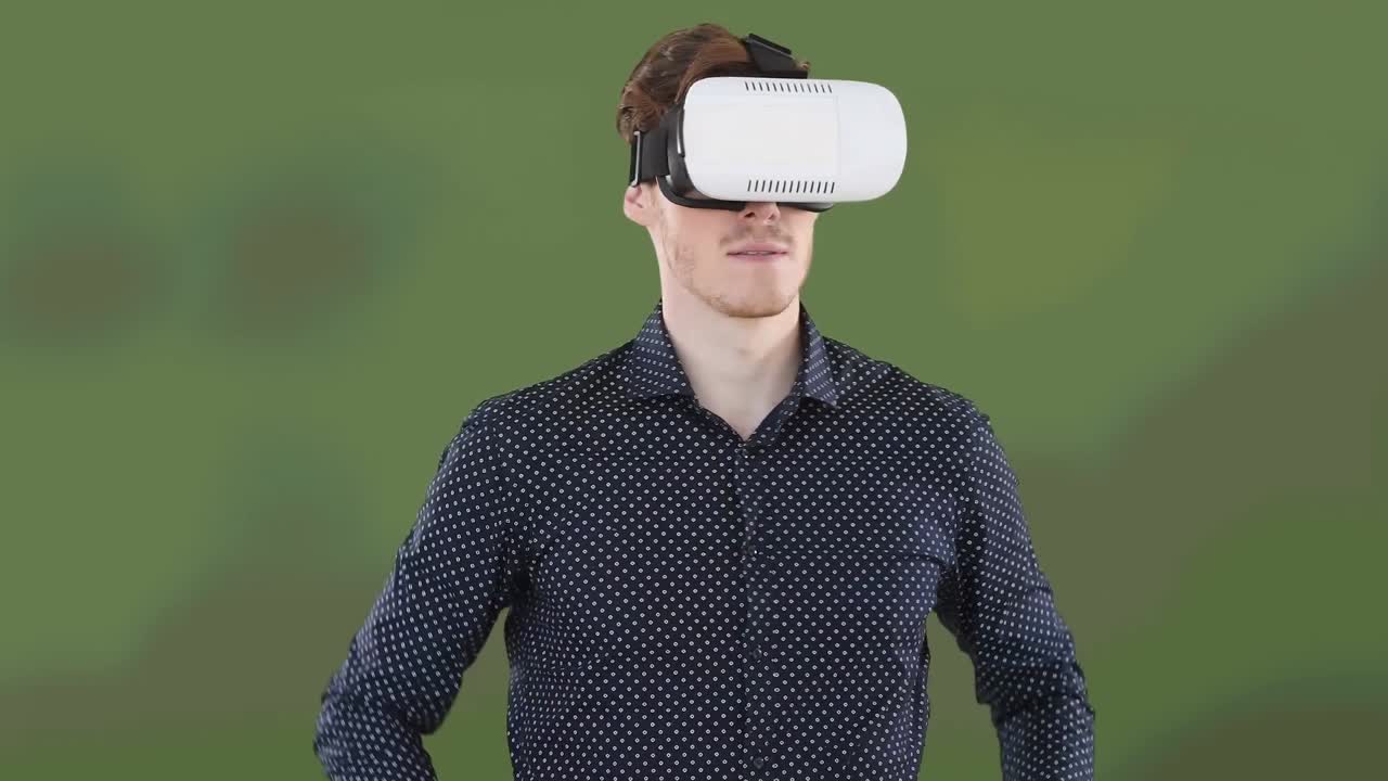 animazione di un uomo caucasico che indossa un auricolare vr su sfondo verde