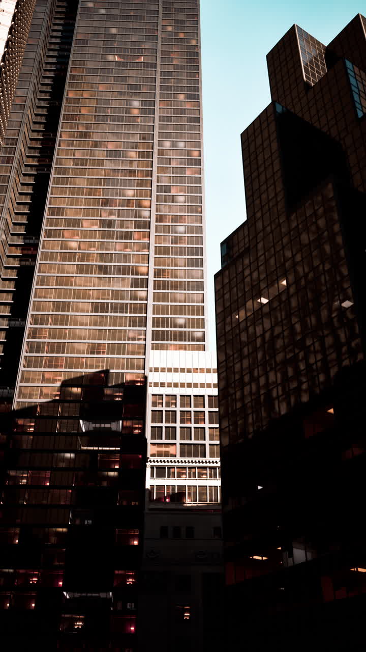 edificios altos en una ciudad