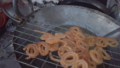 popular vegetarian street food of the indian subcontinent