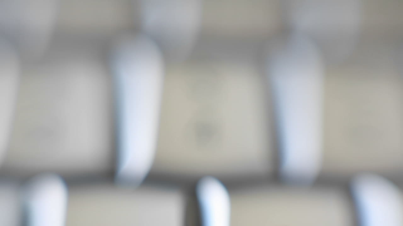 el número cuatro en un teclado enfocado