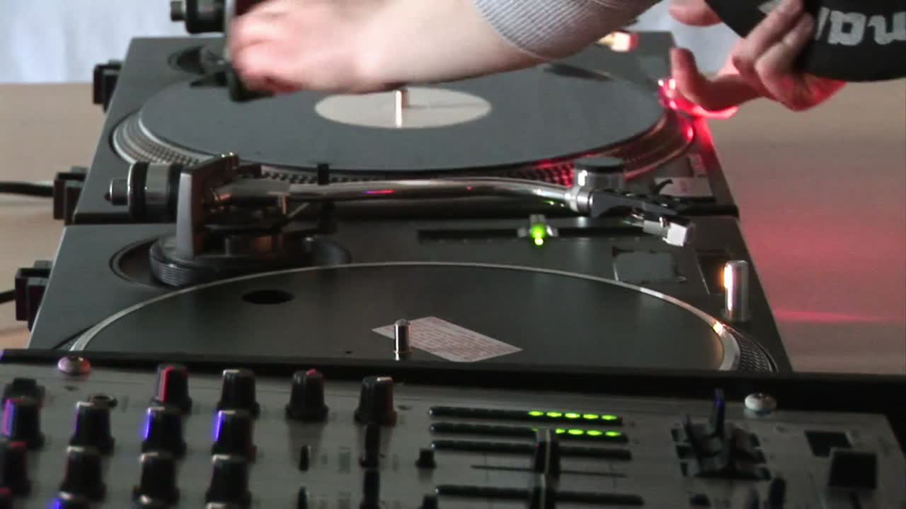 비닐 레코드 재생