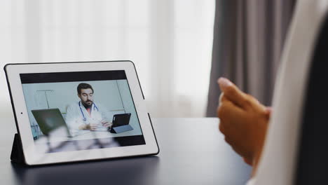 female patient in a video conference