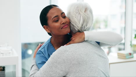 Nurse-hug-old-woman-patient