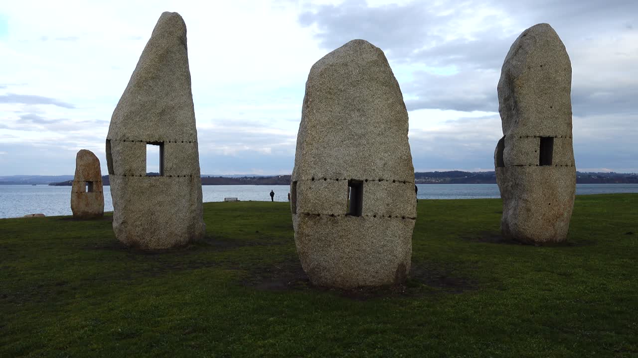 Parco dei menhir a Campo de la Rata. La Coruña, Spagna. Riprese in movimento