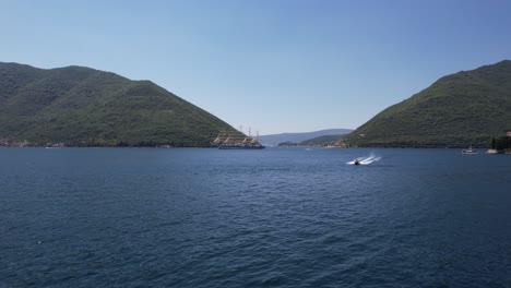 A-sailing-ship-sails-through-Boka-bay