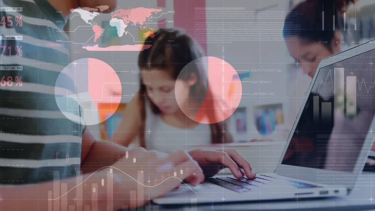 animación del procesamiento de datos en diversos estudiantes que usan computadoras portátiles