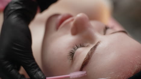 eyebrow shaping treatment
