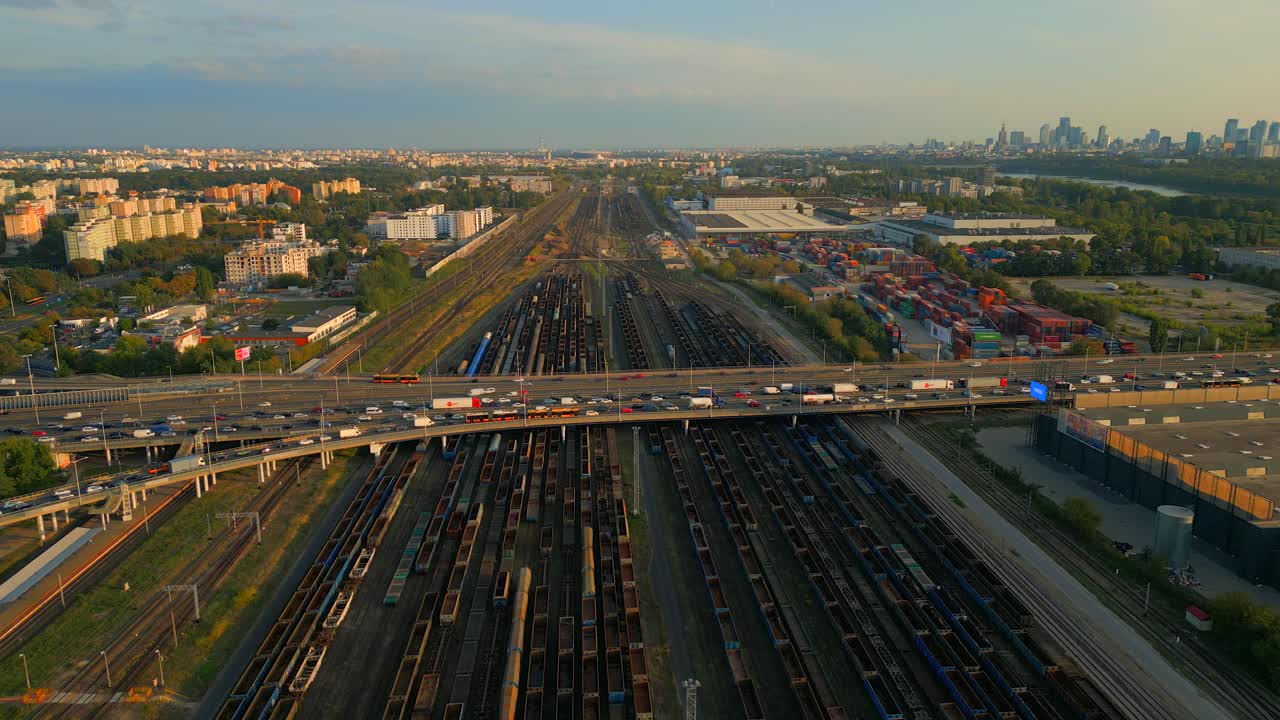 European city location, transportation infrastructure, vehicle congestion