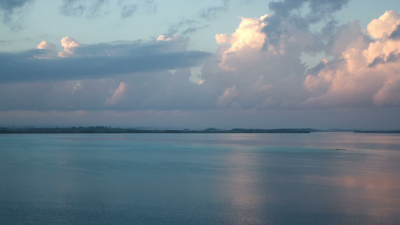 바깔라르 호수 00